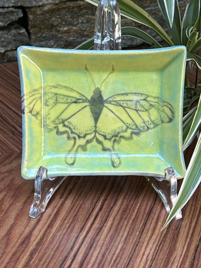 45 - Teller "Schmetterling"