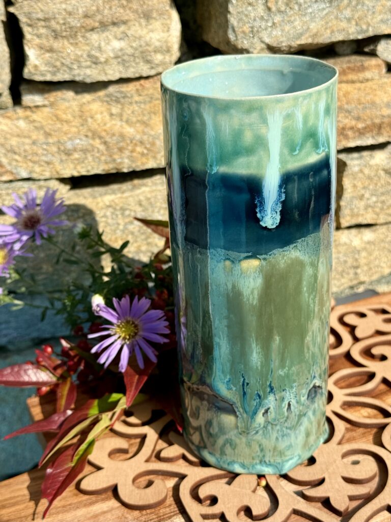 143 - Vase Wasserfall
